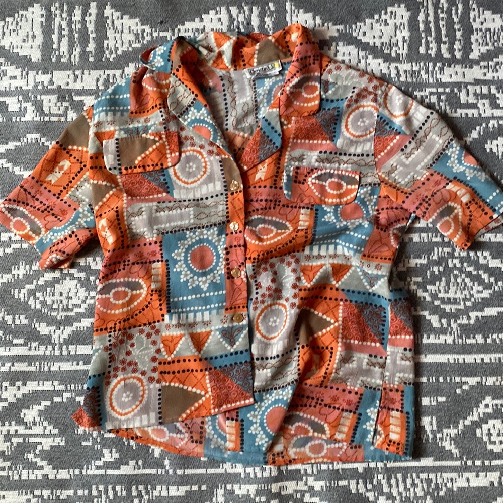 Multicolor button up